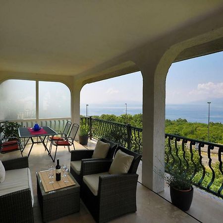 Vrata Jadrana 1 Apartment Rijeka Bagian luar foto