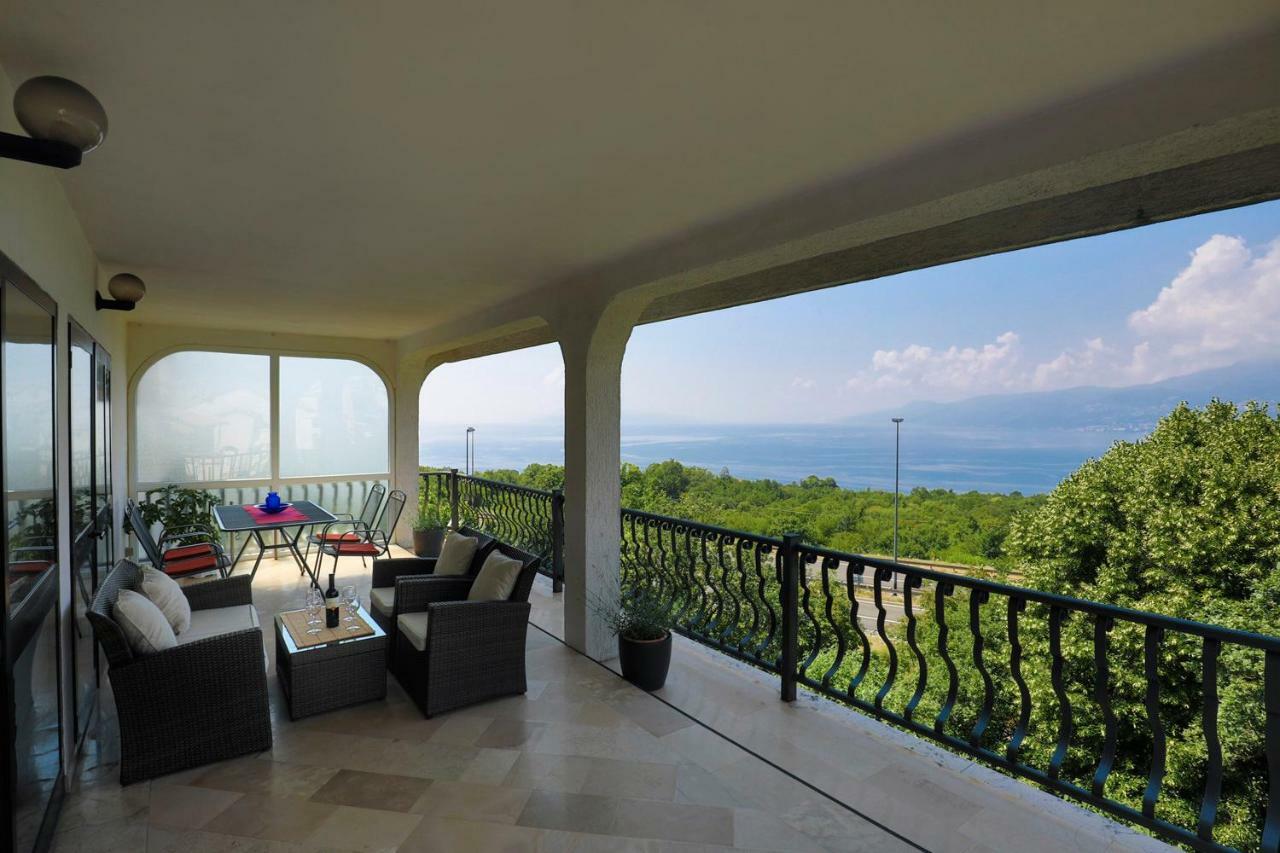 Vrata Jadrana 1 Apartment Rijeka Bagian luar foto