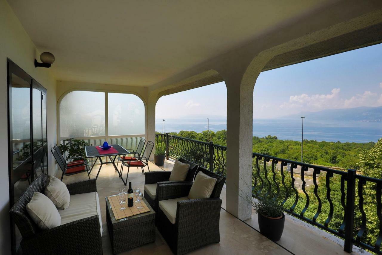 Vrata Jadrana 1 Apartment Rijeka Bagian luar foto